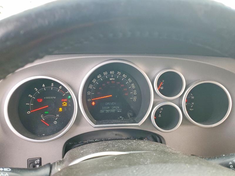Photo 9 from auction – 2011 TOYOTA SEQUOIA LI with VIN 5TDJW5G18BS049932