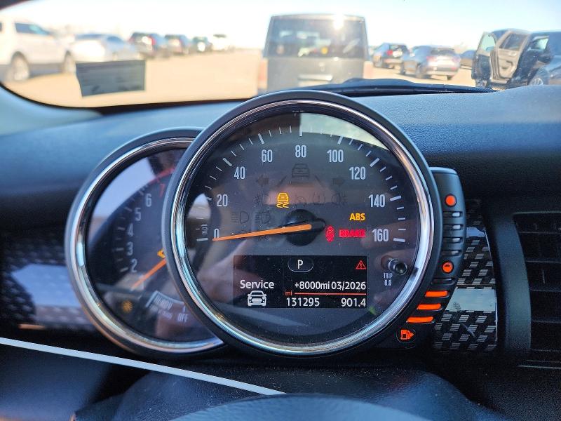 Photo 9 from auction – 2017 MINI COOPER S with VIN WMWXP7C33H2A46558