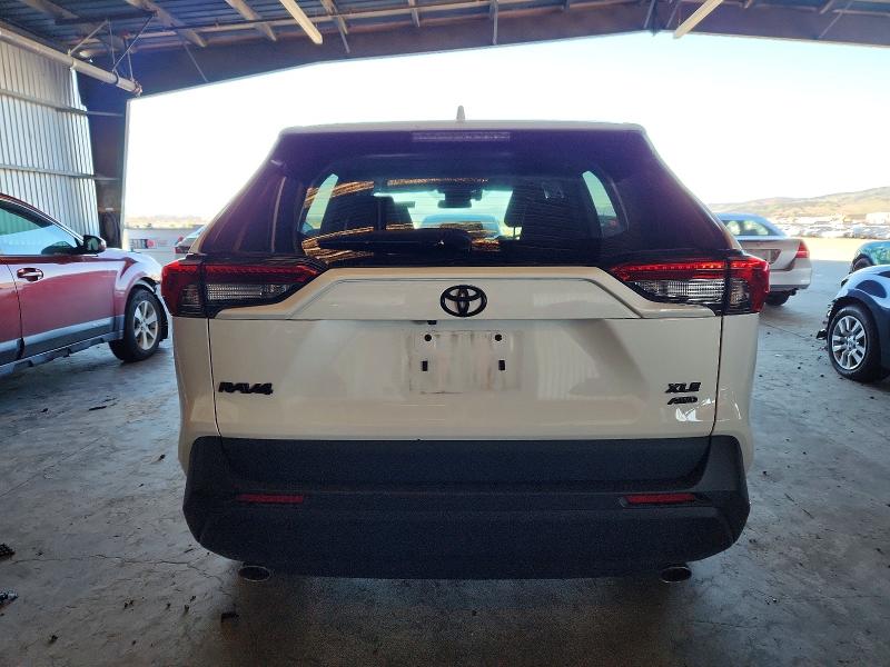 Photo 6 from auction – 2024 TOYOTA RAV4 XLE with VIN 2T3P1RFV9RW433571