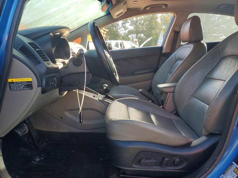 Foto 7 de la subasta – 2015 KIA FORTE EX con VIN KNAFZ4A86F5264280