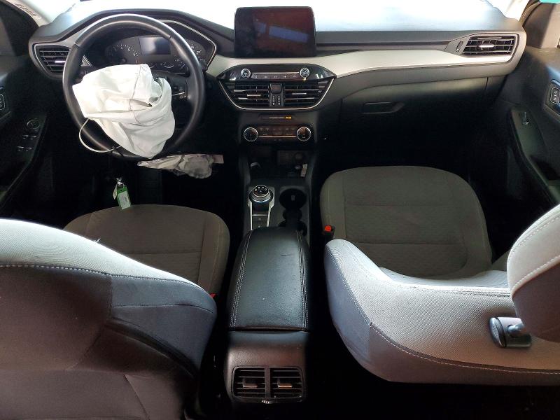 Photo 8 from auction – 2022 FORD ESCAPE SE with VIN 1FMCU0G64NUB61572
