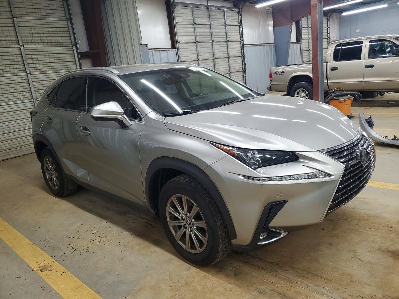 Photo 4 from auction – 2018 LEXUS NX 300 BAS with VIN JTJYARBZ1J2091427