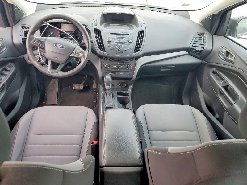 Photo 8 from auction – 2017 FORD ESCAPE with VIN 1FMCU0F71HUE38175