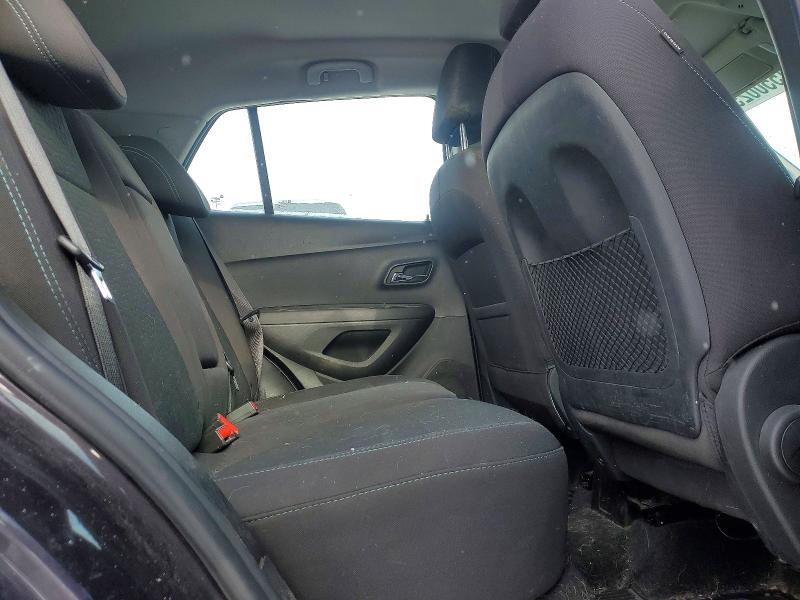 Photo 11 from auction – 2015 CHEVROLET TRAX LS with VIN 3GNCJKSB1FL141697