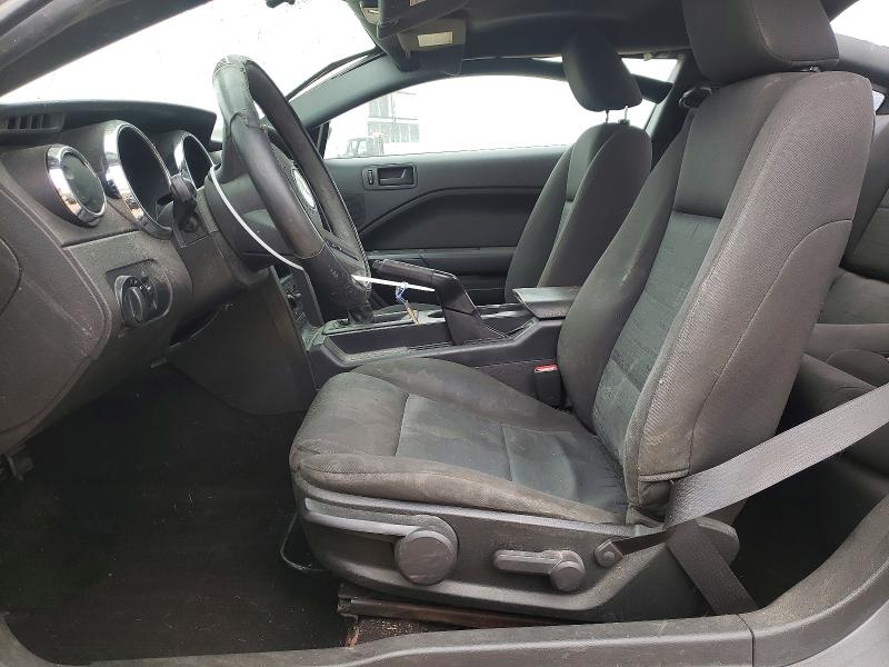 Photo 7 from auction – 2006 FORD MUSTANG with VIN 1ZVFT80N565250435