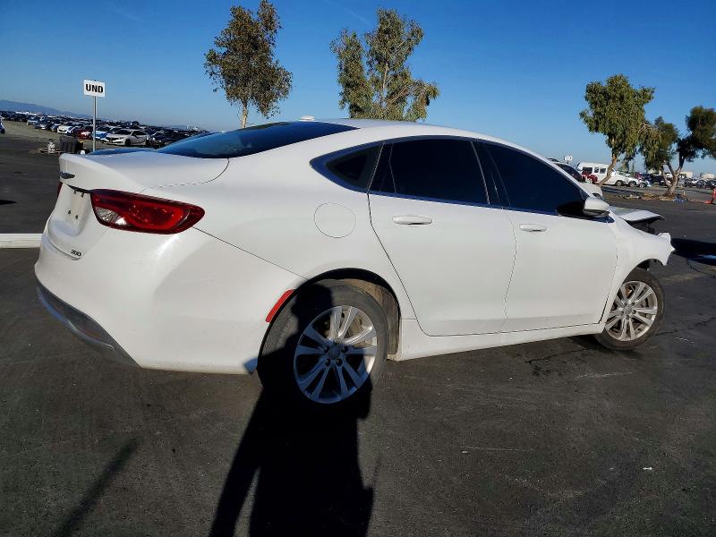 Photo 3 from auction – 2015 CHRYSLER 200 with VIN 1C3CCCAB6FN637125