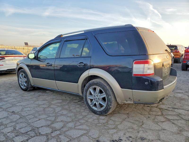 Photo 2 from auction – 2008 FORD TAURUS X E with VIN 1FMDK07W18GA11125