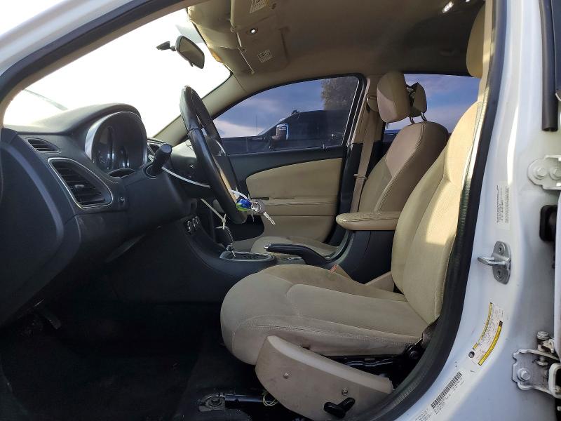 Photo 7 from auction – 2012 CHRYSLER 200 with VIN 1C3CCBBB6CN298712