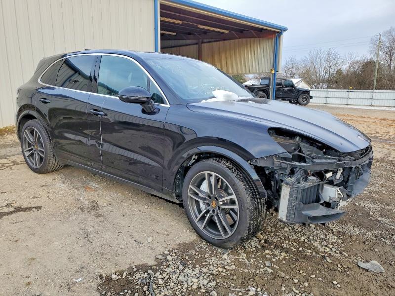 Photo 4 from auction – 2020 PORSCHE CAYENNE TU with VIN WP1AF2AY9LDA39541