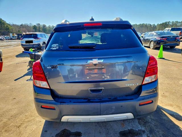 Photo 6 from auction – 2016 CHEVROLET TRAX 1LT with VIN 3GNCJLSBXGL247914