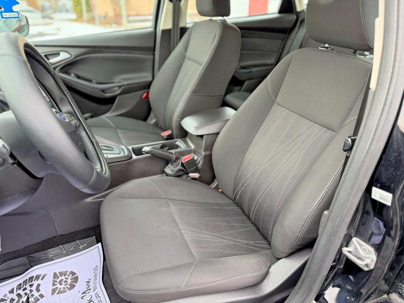 Photo 5 from auction – 2016 FORD FOCUS SE with VIN 1FADP3KE0GL371522