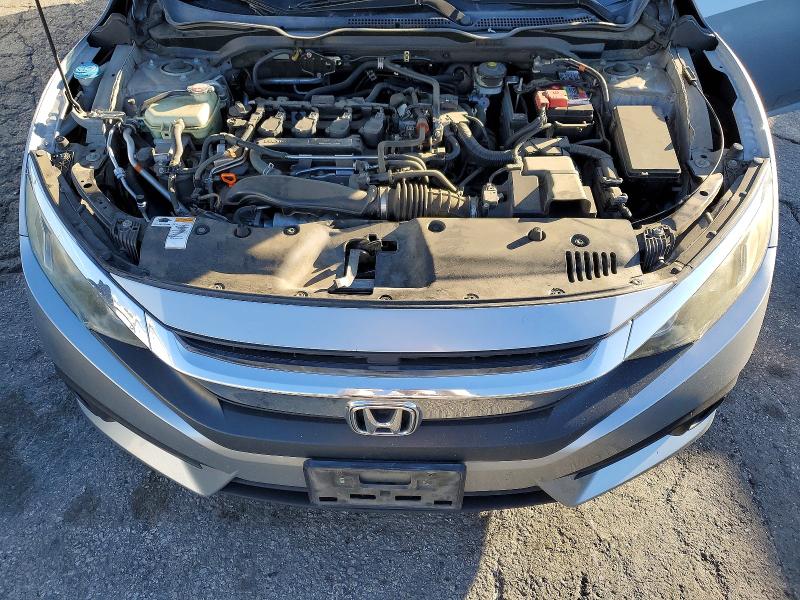 Photo 11 from auction – 2016 HONDA CIVIC with VIN 2HGFC1F39GH655256