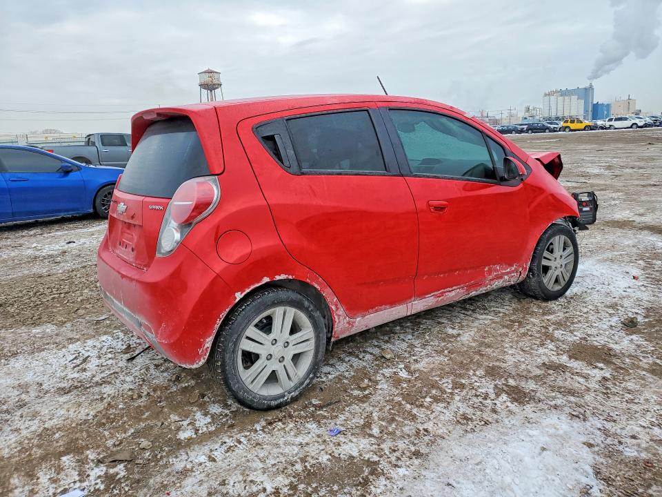 Photo 3 from auction – 2015 CHEVROLET SPARK with VIN KL8CB6S96FC797828