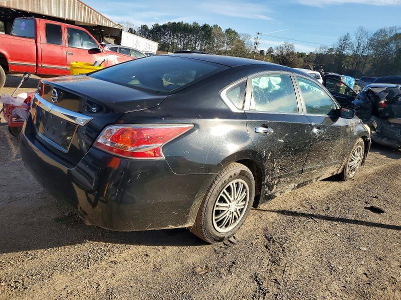 Photo 3 from auction – 2015 NISSAN ALTIMA 2.5 with VIN 1N4AL3AP2FC223632