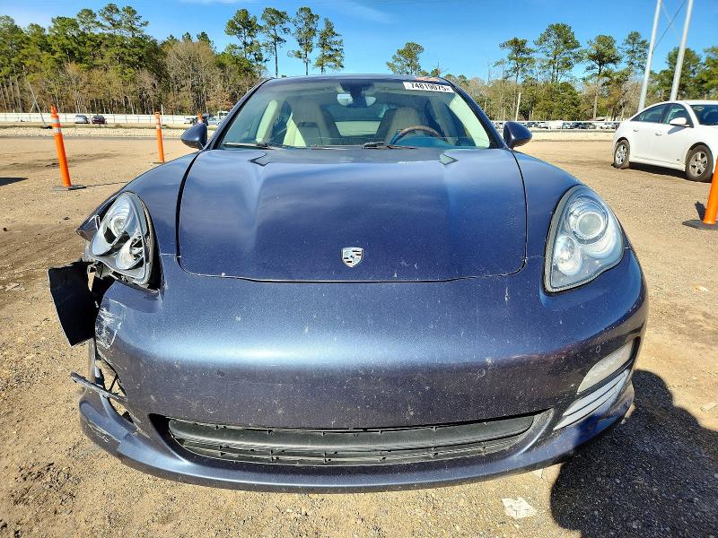 Photo 5 from auction – 2012 PORSCHE PANAMERA with VIN WP0AA2A70CL011186