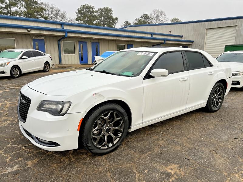 Photo 2 from auction – 2016 CHRYSLER 300 S with VIN 2C3CCAGG1GH304817