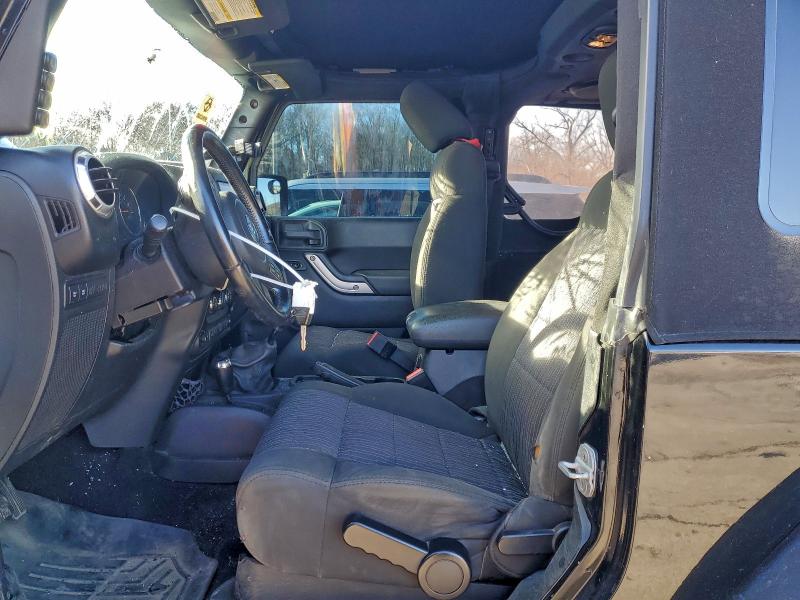 Photo 7 from auction – 2012 JEEP WRANGLER R with VIN 1C4BJWCG2CL137204