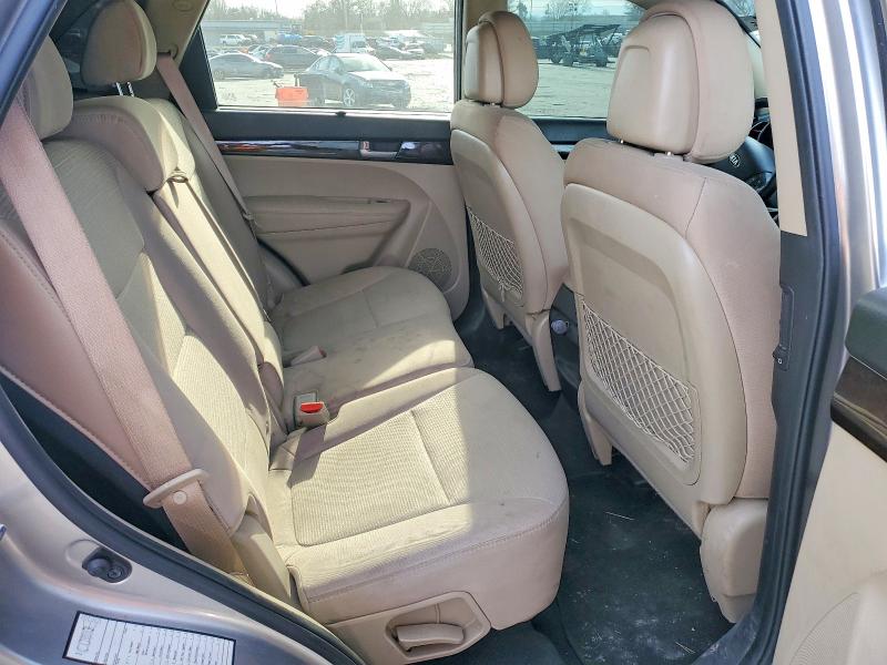 Photo 11 from auction – 2014 KIA SORENTO with VIN 5XYKT3A68EG518010
