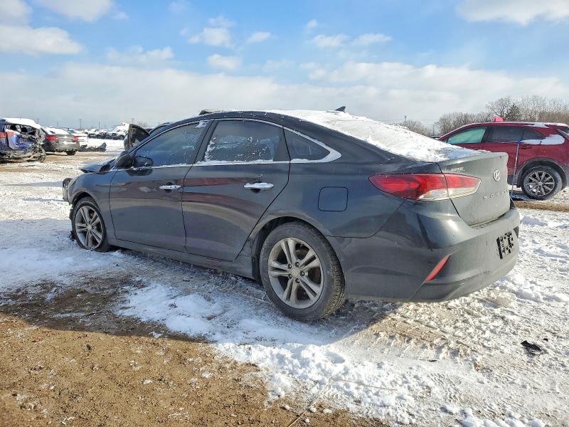 Photo 2 from auction – 2018 HYUNDAI SONATA with VIN 5NPE34AF6JH641763