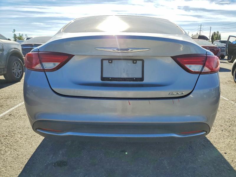 Photo 6 from auction – 2015 CHRYSLER 200 with VIN 1C3CCCAB9FN572268