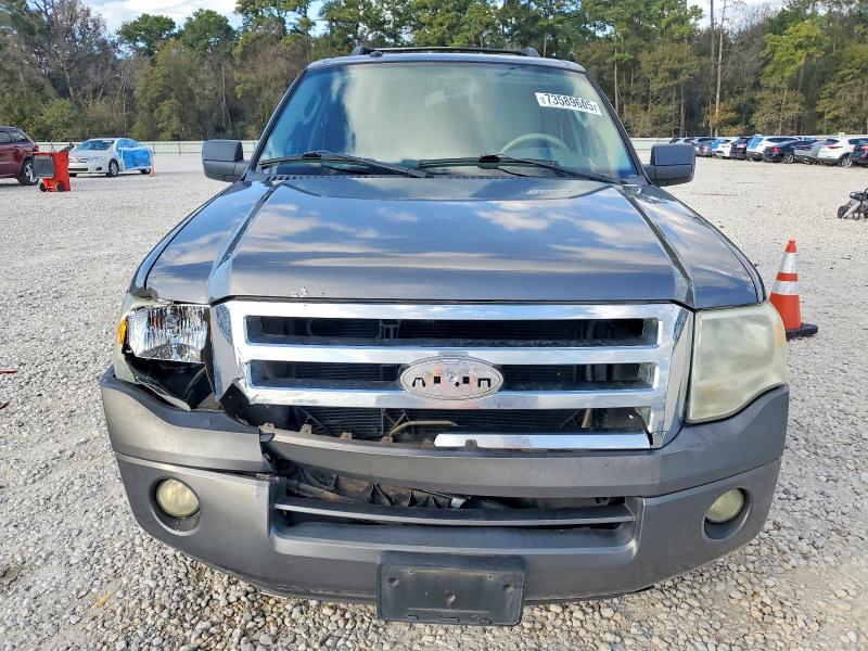 Photo 5 from auction – 2010 FORD EXPEDITION with VIN 1FMJU1F50AEA01053