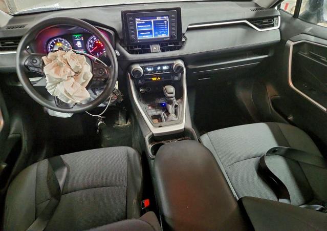 Photo 8 from auction – 2021 TOYOTA RAV4 LE with VIN 2T3F1RFV4MC170525
