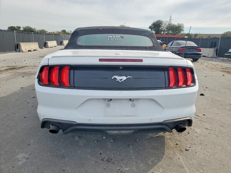 Photo 6 from auction – 2018 FORD MUSTANG with VIN 1FATP8UH9J5138993