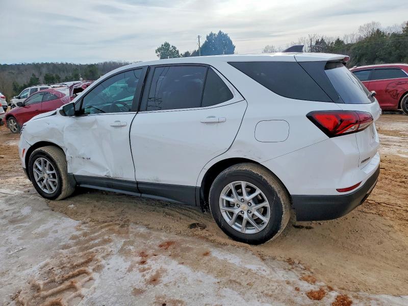Photo 2 from auction – 2023 CHEVROLET EQUINOX with VIN 3GNAXUEG3PS194353