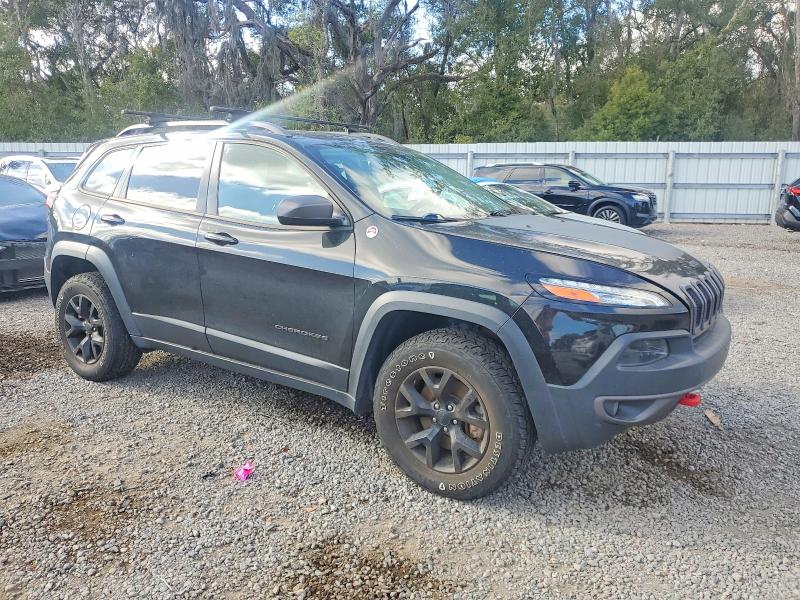 Photo 4 from auction – 2016 JEEP CHEROKEE with VIN 1C4PJMBS5GW252433