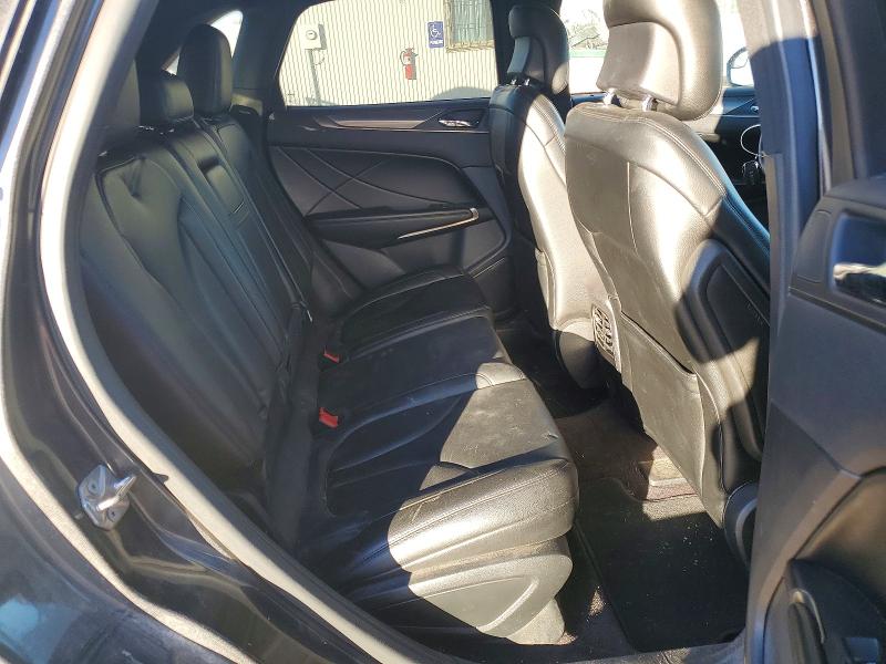 Photo 10 from auction – 2018 LINCOLN MKC PREMIE with VIN 5LMCJ1D93JUL21803