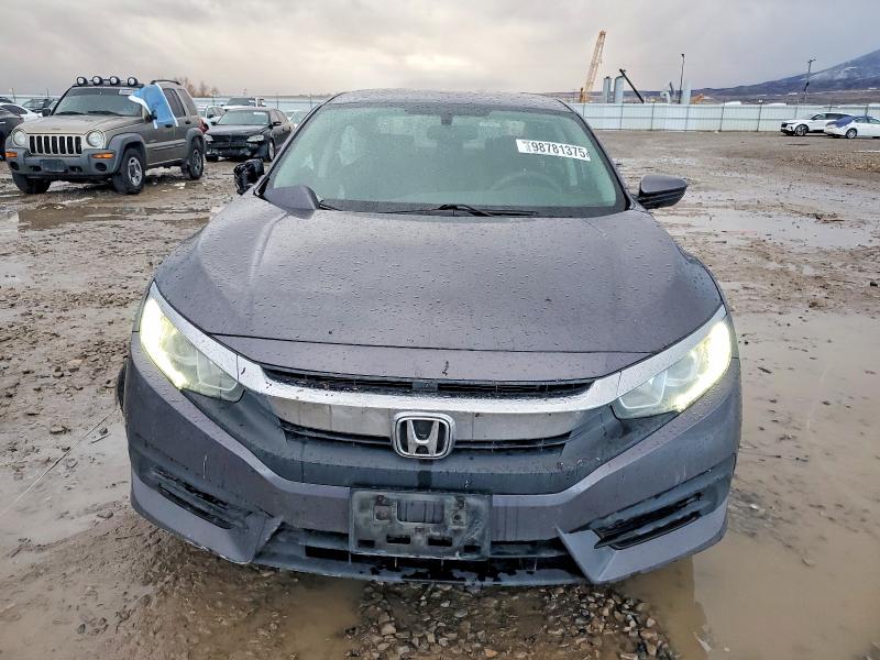 Photo 5 from auction – 2018 HONDA CIVIC EX with VIN 2HGFC2F77JH588172