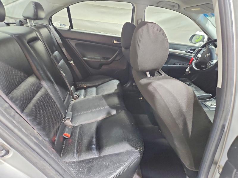 Photo 10 from auction – 2006 ACURA TSX with VIN JH4CL96986C033736