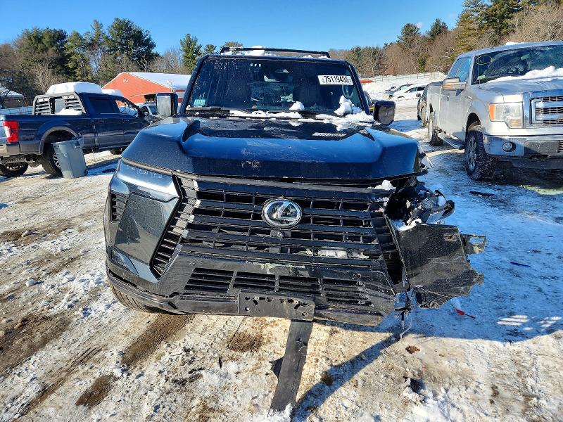 Photo 5 from auction – 2024 LEXUS GX with VIN JTJTBCDX8R5019280