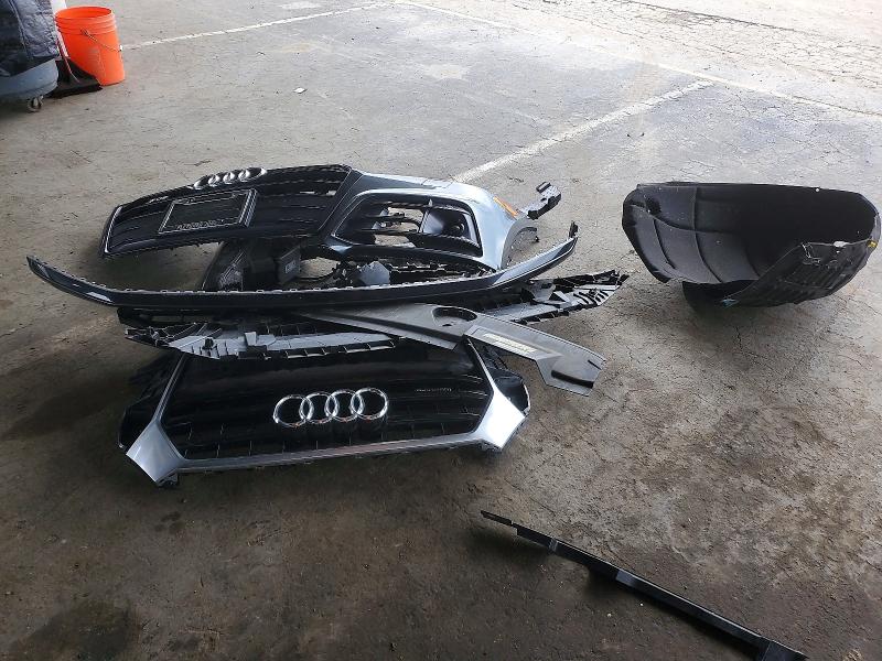 Photo 12 from auction – 2020 AUDI SQ5 with VIN WA1B4AFY4L2055165