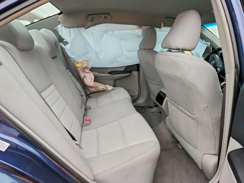 Photo 10 from auction – 2017 TOYOTA CAMRY LE with VIN 4T1BF1FK9HU683225