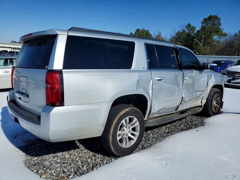Photo 3 from auction – 2017 CHEVROLET SUBURBAN with VIN 1GNSCHKC7HR365635