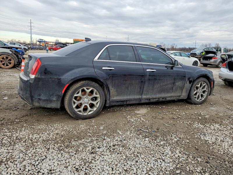 Photo 3 from auction – 2016 CHRYSLER 300C PLATI with VIN 2C3CCASG8GH287845