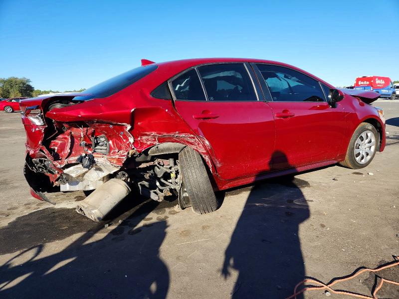 Photo 3 from auction – 2022 TOYOTA COROLLA LE with VIN 5YFEPMAE9NP310681