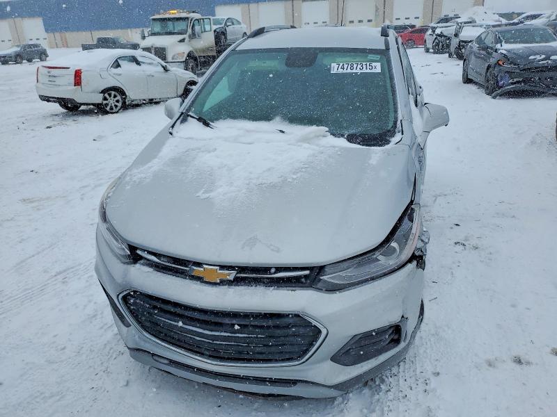 Photo 5 from auction – 2017 CHEVROLET TRAX 1LT with VIN 3GNCJLSB1HL219355
