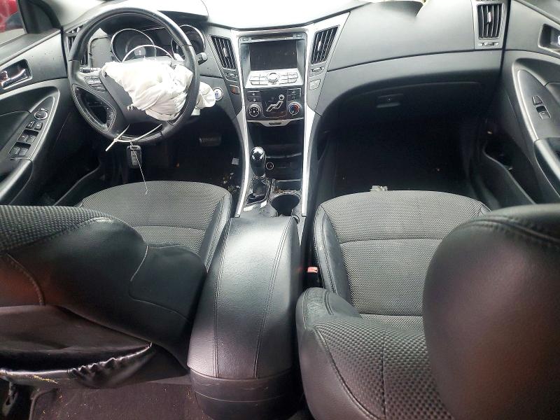 Photo 8 from auction – 2011 HYUNDAI SONATA SE with VIN 5NPEC4AC5BH069799