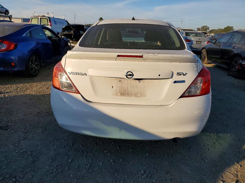 Photo 6 from auction – 2016 NISSAN VERSA S with VIN 3N1CN7AP6GL851948