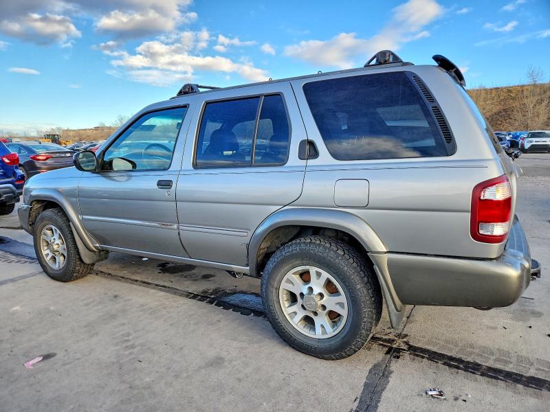 Photo 2 from auction – 2001 NISSAN PATHFINDER with VIN JN8DR09Y51W613847