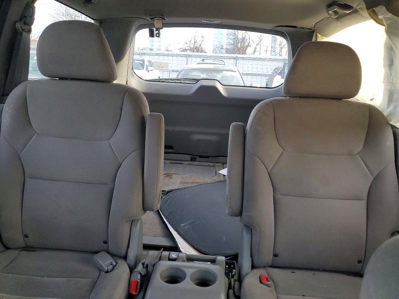 Photo 10 from auction – 2010 HONDA ODYSSEY with VIN 5FNRL3H46AB057667
