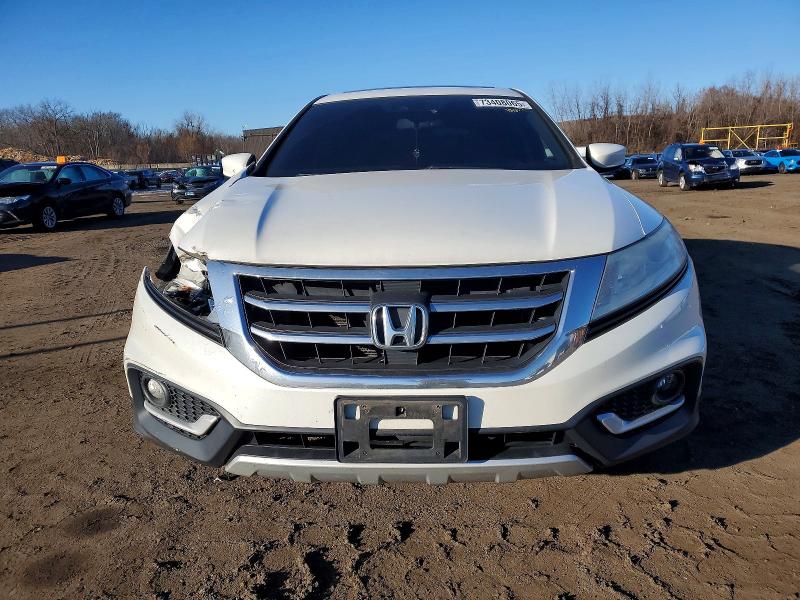 Photo 5 from auction – 2015 HONDA CROSSTOUR with VIN 5J6TF2H54FL001838