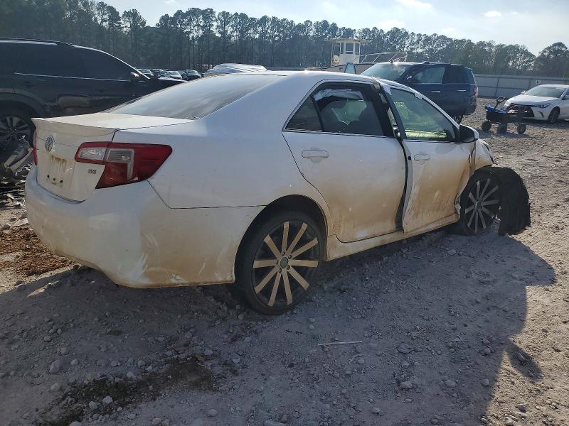 Photo 3 from auction – 2014 TOYOTA CAMRY L with VIN 4T1BF1FK9EU341110