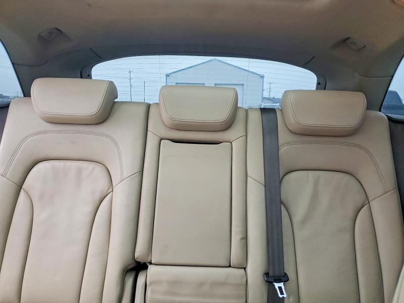 Photo 10 from auction – 2010 AUDI Q5 with VIN WA1LKAFPXAA097277