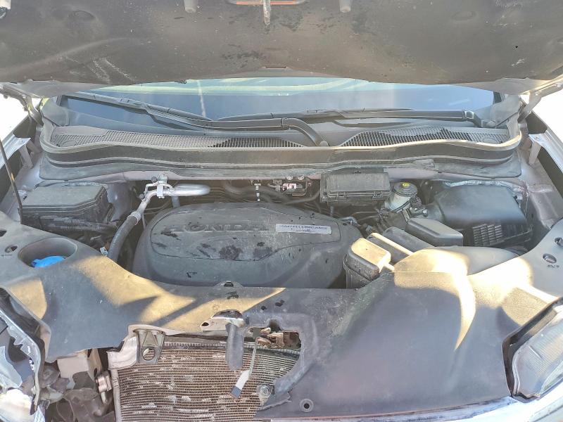Photo 12 from auction – 2018 HONDA PILOT LX with VIN 5FNYF6H17JB044694