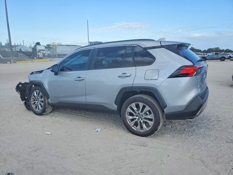 Photo 2 from auction – 2025 TOYOTA RAV4 LIMIT with VIN 2T3Y1RFVXSW429653
