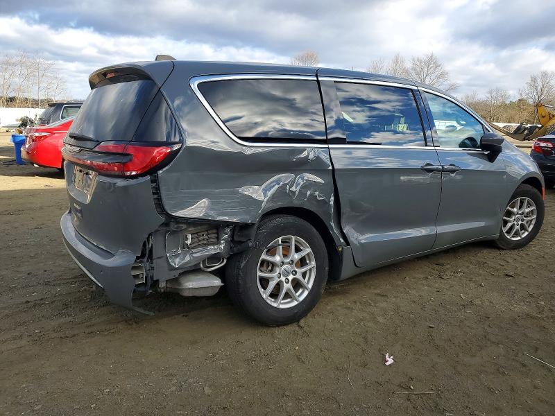 Photo 3 from auction – 2023 CHRYSLER PACIFICA with VIN 2C4RC1BG7PR557261