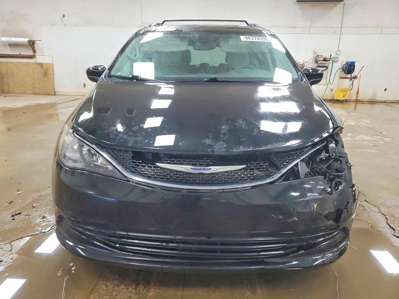 Photo 5 from auction – 2020 CHRYSLER VOYAGER with VIN 2C4RC1DG7LR265231